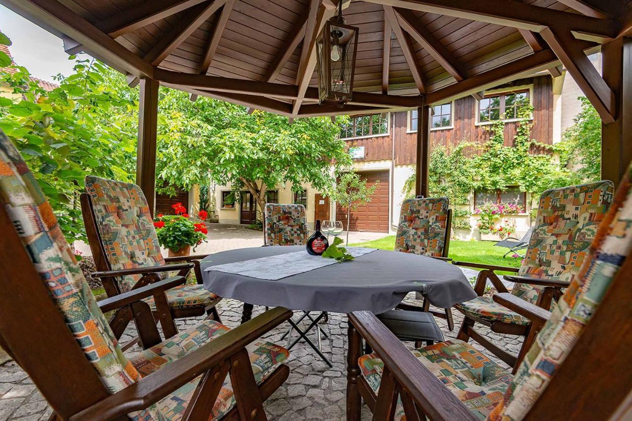Ferienwohnung Nesselbachtal Neustadt an der Aisch Bagian luar foto